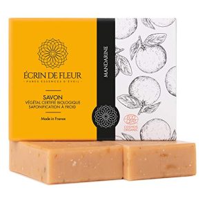 Écrin De Fleur | Certified Organic Mandarin Soap Bar | Handmade in France | Pleasant Tangerine Essential Oil Scent with Petals of Calendula Flower | Cold Process | Palm Oil Free | Pack of 2 x 100g by WK Organics.