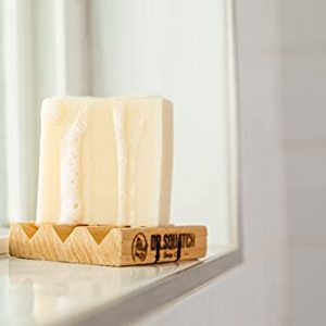 Exfoliating Soap for Men with Oatmeal Scrub – Eucalyptus Greek Yogurt – Man's Delight with Moisturizing Yogurt and Organic Eucalyptus Oil – Handmade in USA by Dr. Squatch by WK Organics. B